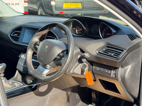 Used Peugeot 308 2020 for sale - 76122955: Photo 21