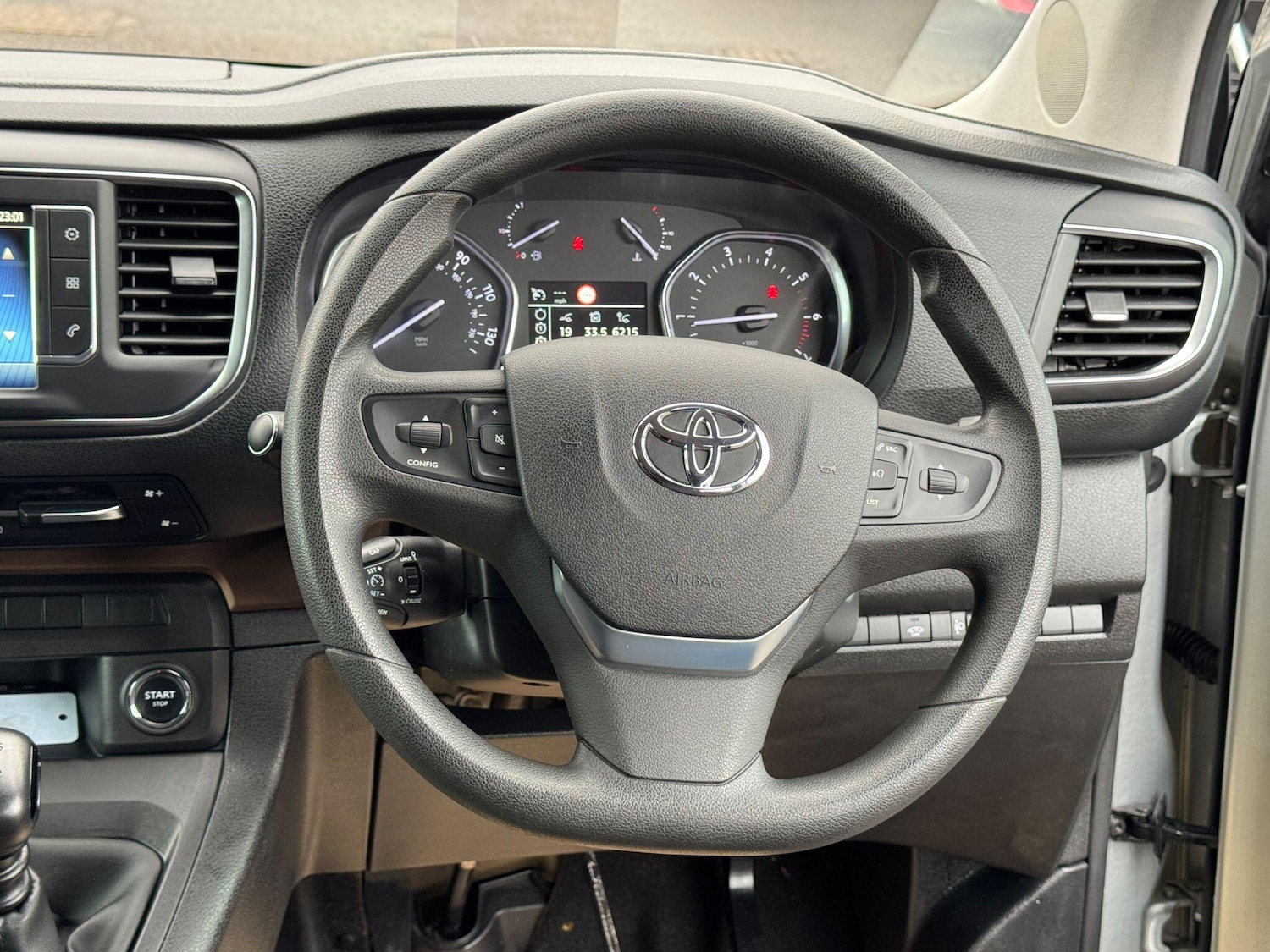 Used Toyota PROACE CITY Verso 2018 for sale - 76743273: Photo 21