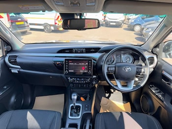 Used Toyota Hilux 2022 for sale - 75102567: Photo