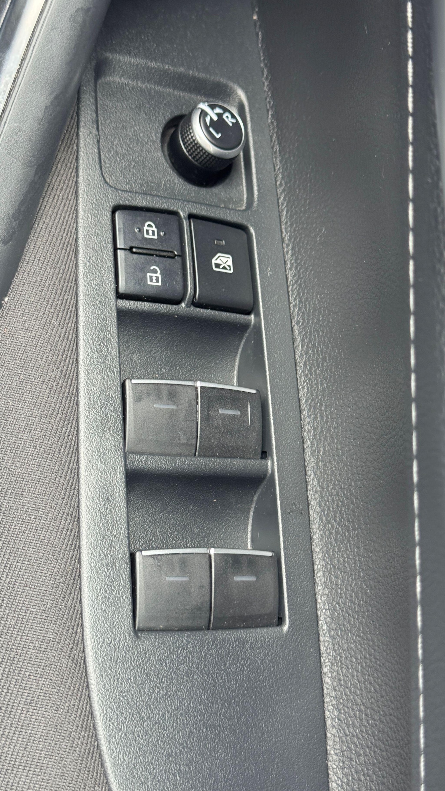 Used Toyota Corolla 2023 for sale - 77574829: Photo 46