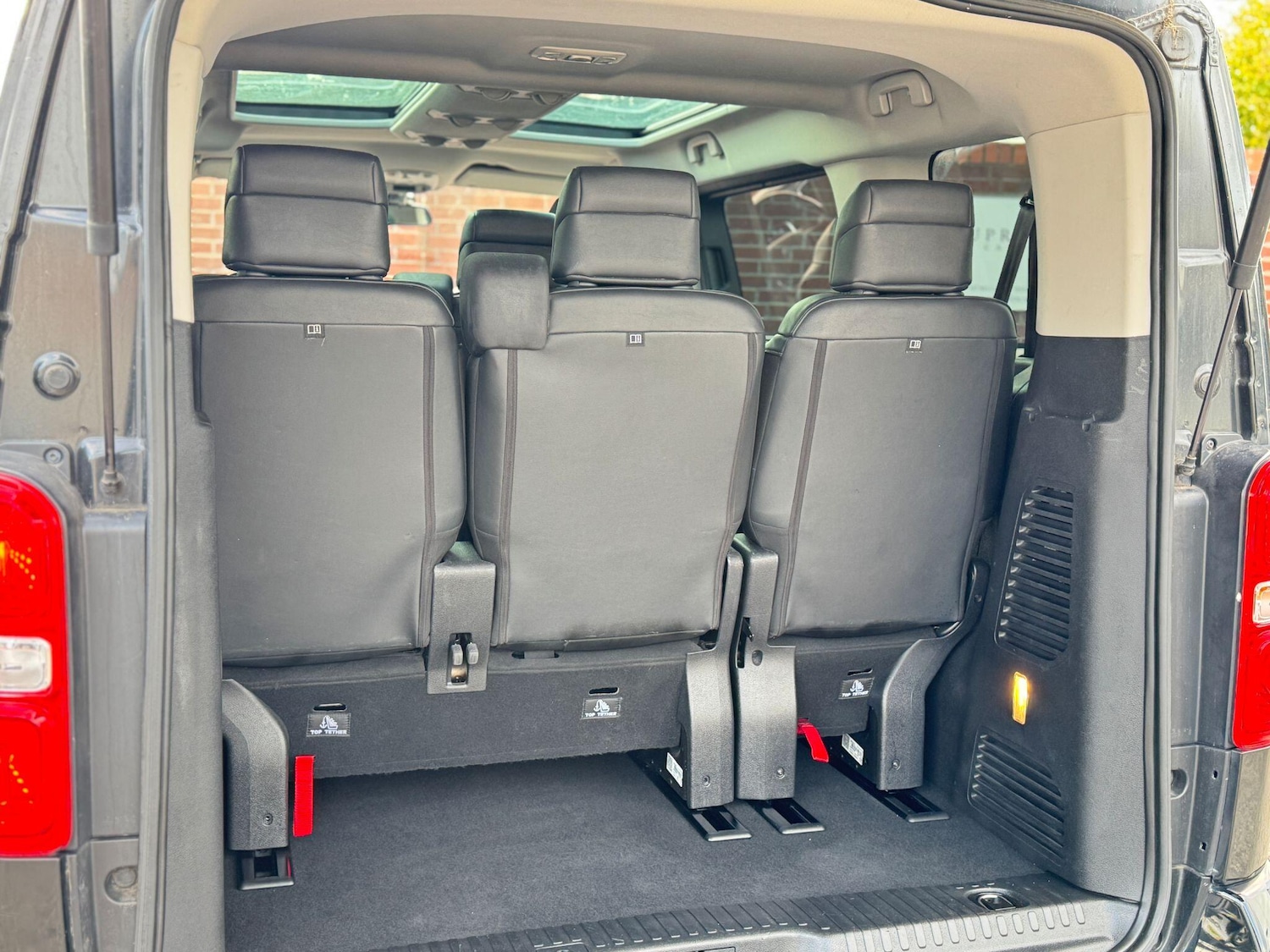 Used Peugeot Traveller 2022 for sale - 76226524: Photo 17