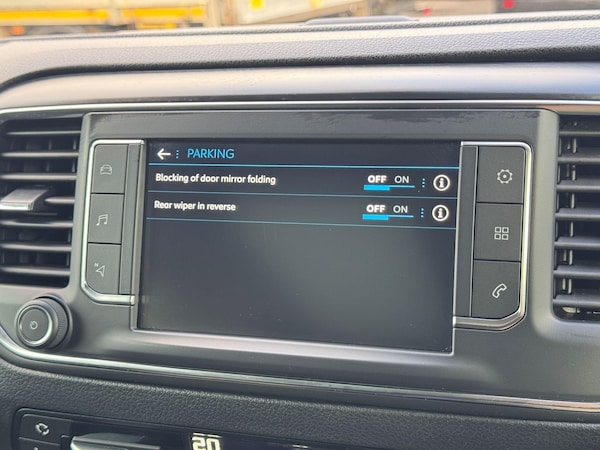 Used Peugeot Traveller 2022 for sale - 76226524: Photo 44