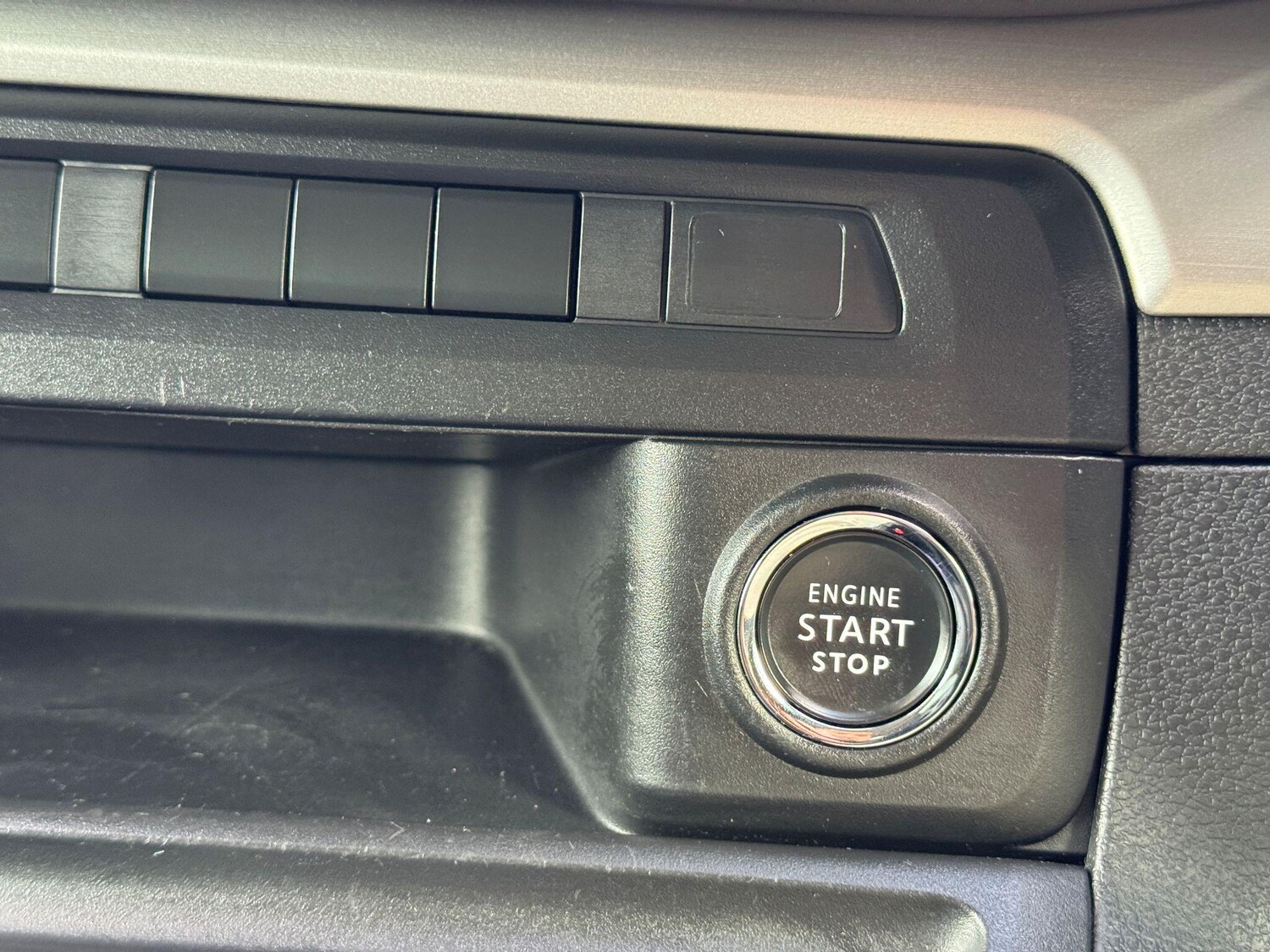 Used Peugeot Traveller 2022 for sale - 76226524: Photo 51