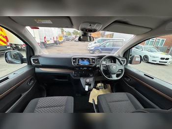 Used Toyota PROACE CITY Verso 2019 for sale - 78752155: Photo