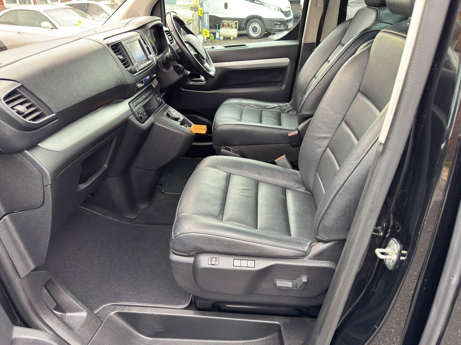 Used Toyota PROACE CITY Verso 2022 for sale - 76701329: Photo 26