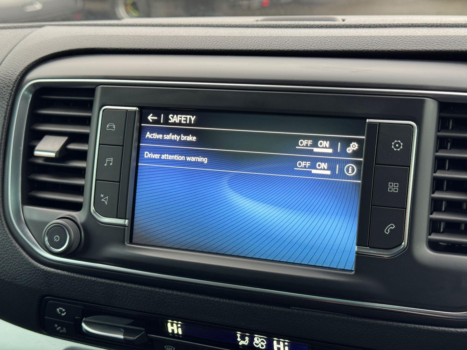 Used Toyota PROACE CITY Verso 2022 for sale - 76701329: Photo 39