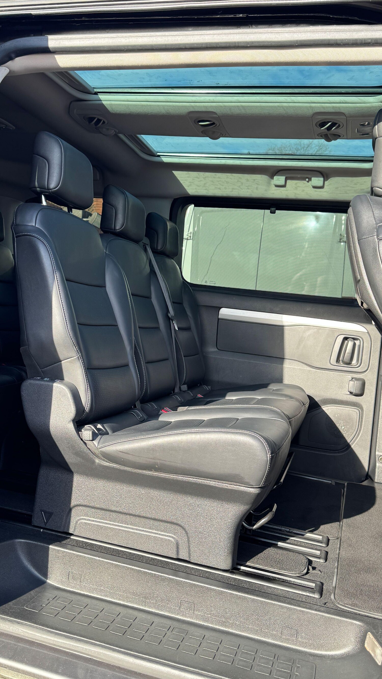 Used Peugeot Traveller 2019 for sale - 77306274: Photo 27