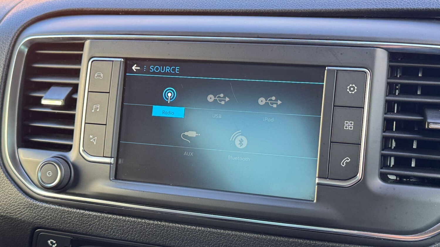 Used Peugeot Traveller 2019 for sale - 77306274: Photo 37