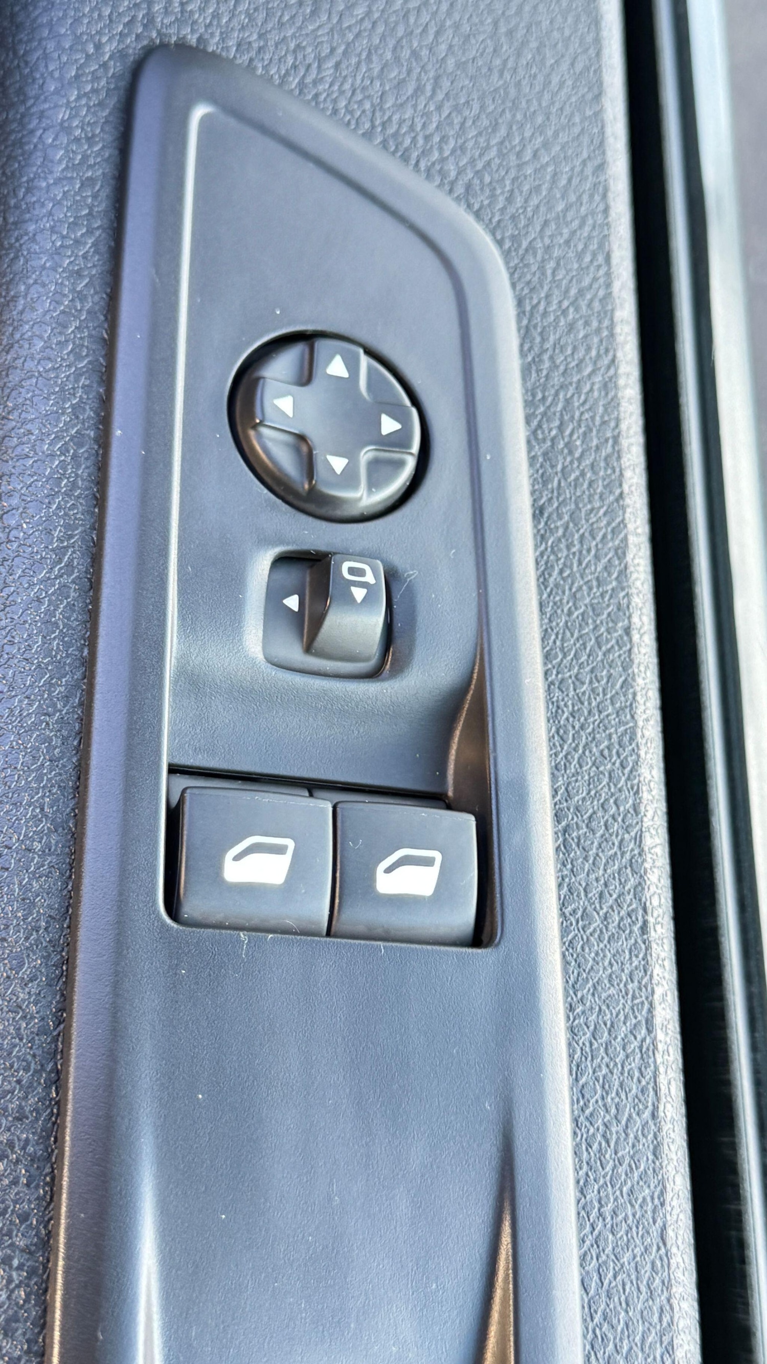 Used Peugeot Traveller 2019 for sale - 77306274: Photo 48