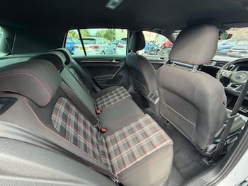 Used Volkswagen Golf 2017 for sale - 79642952: Photo
