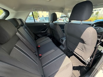 Used Volkswagen T-Roc 2020 for sale - 79265200: Photo