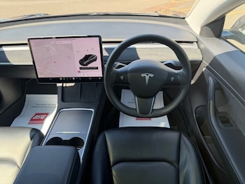 Used Tesla Model 3 2020 for sale - 79518000: Photo