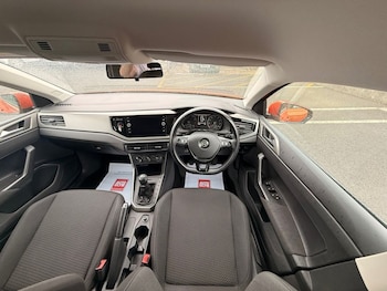 Used Volkswagen Polo 2018 for sale - 78908158: Photo