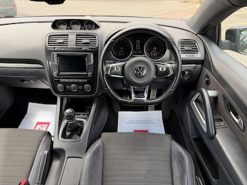 Used Volkswagen Scirocco 2017 for sale - 78631510: Photo