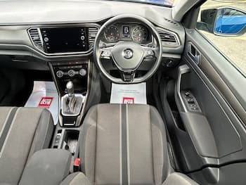 Used Volkswagen T-Roc 2019 for sale - 79574120: Photo
