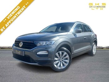 Used Volkswagen T-Roc 2019 for sale - 78349699: Photo