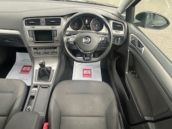 Used Volkswagen Golf 2016 for sale - 78468721: Photo
