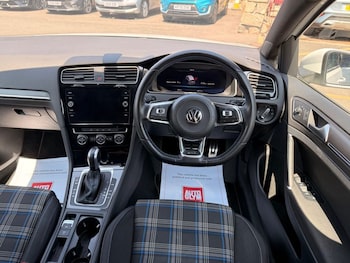 Used Volkswagen Golf 2020 for sale - 79300714: Photo