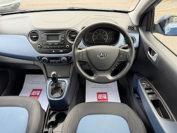 Used Hyundai i10 2016 for sale - 79046760: Photo