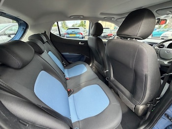 Used Hyundai i10 2016 for sale - 79046760: Photo