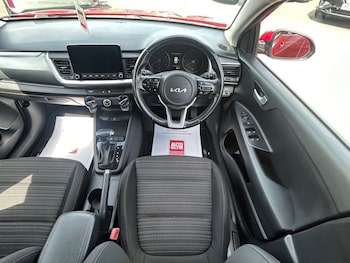 Used Kia Stonic 2022 for sale - 78349807: Photo