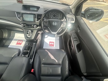 Used Honda CR-V 2018 for sale - 78488085: Photo