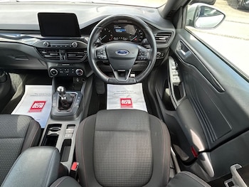 Used Ford Focus 2020 for sale - 78349702: Photo