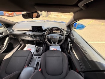 Used Ford Focus 2019 for sale - 79103996: Photo
