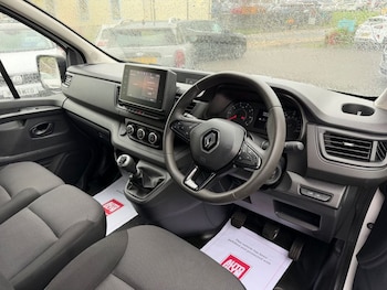 Used Renault Trafic 2023 for sale - 78349804: Photo