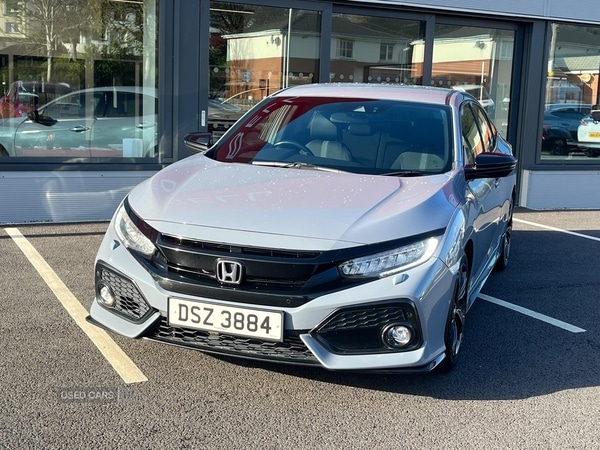 Used Honda Civic 2018 for sale - 76350075: Photo 2