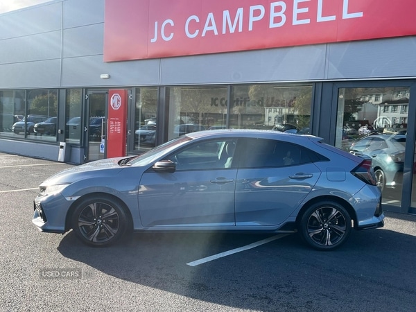 Used Honda Civic 2018 for sale - 76350075: Photo 4