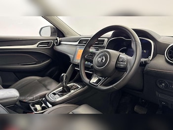 Used MG MG ZS 2024 for sale - 76378129: Photo