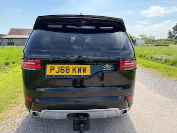 Used Land Rover Discovery 2018 for sale - 78656709: Photo