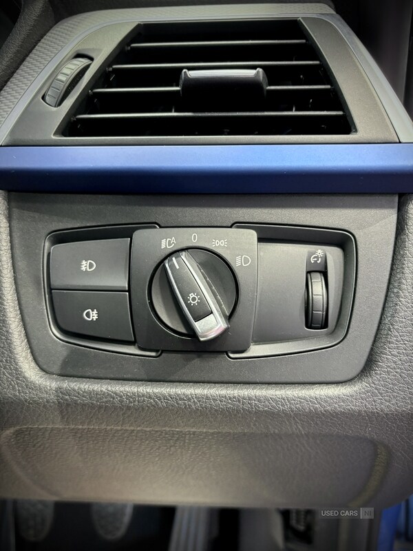 Used BMW 3 Series 2017 for sale - 76248345: Photo 16