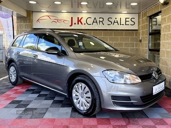 Used Volkswagen Golf 2014 for sale - 76073367: Photo