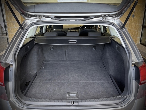 Used Volkswagen Golf 2014 for sale - 76073367: Photo 27