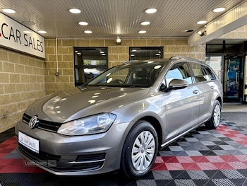 Used Volkswagen Golf 2014 for sale - 76073367: Photo