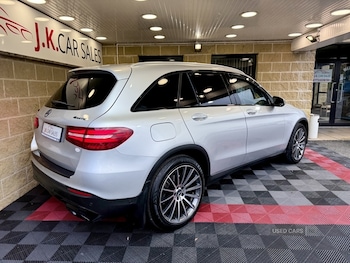 Used Mercedes-Benz GLC 2016 for sale - 76381450: Photo