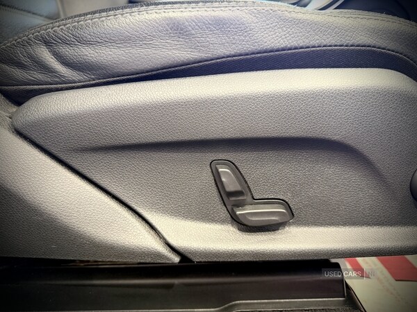 Used Mercedes-Benz GLC 2016 for sale - 76381450: Photo 30