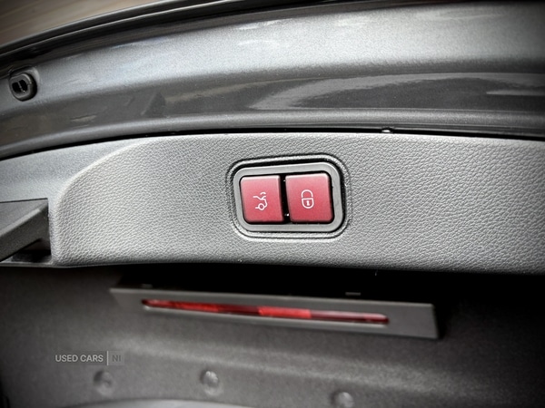 Used Mercedes-Benz E Class 2020 for sale - 77634301: Photo 34