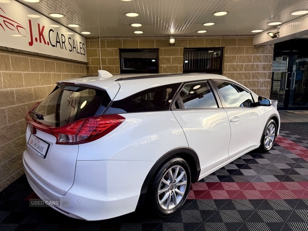Used Honda Civic 2015 for sale - 76787491: Photo 2