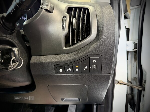 Used Kia Sportage 2011 for sale - 76671740: Photo 23