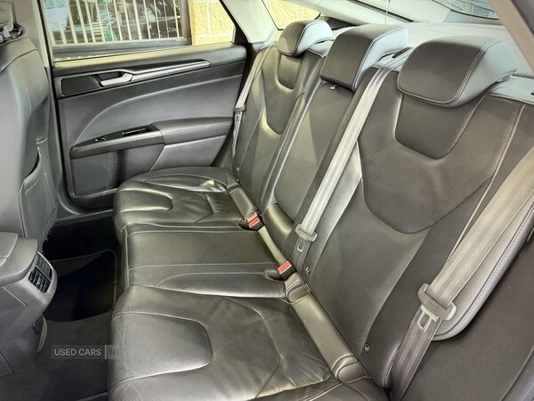 Used Ford Mondeo 2019 for sale - 74899411: Photo 31