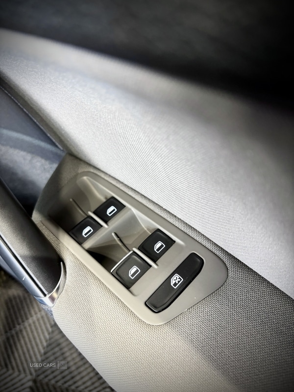 Used Volkswagen Golf 2014 for sale - 76671738: Photo 24