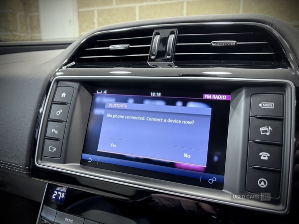 Used Jaguar XE 2017 for sale - 76409932: Photo 21