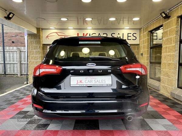 Used Ford Focus 2018 for sale - 76327583: Photo 8