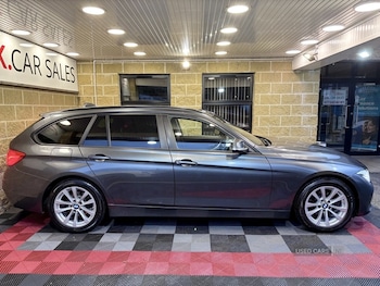 Used BMW 3 Series 2019 for sale - 78623774: Photo