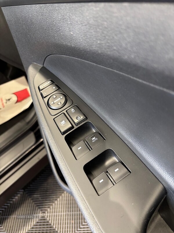 Used Hyundai TUCSON 2016 for sale - 76153615: Photo 28