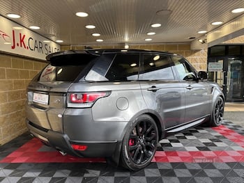 Used Land Rover Range Rover Sport 2017 for sale - 79633614: Photo