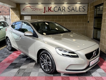 Used Volvo V40 2016 for sale - 78823673: Photo